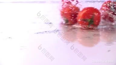 在FPS的<strong>水</strong>镜头中，西红柿以慢动作掉落