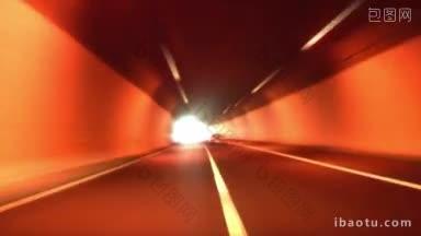 开车<strong>通过</strong>隧道抽象的运动模糊和发光