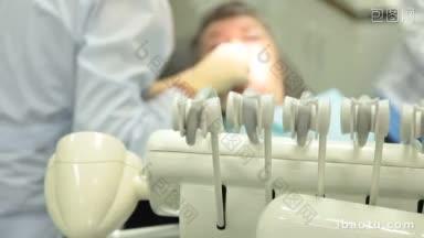 牙科手术特写中的女病人