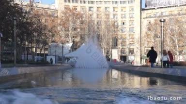 贝尔格莱德一月喷泉在尼古拉帕西克广场在塞尔维亚贝尔格莱德1月