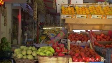 路过街头市场的新鲜水果和蔬菜柜台时的斯坦尼康镜头