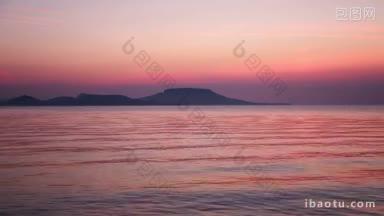 匈牙利巴拉顿湖上美丽的日出