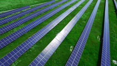 太阳能光电板模块太阳能农场站空中视图太阳能<strong>细胞</strong>