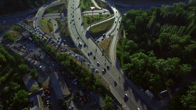 空中视图汽车开车高速公路结汽车运动高速公路天桥