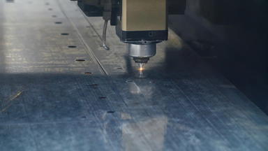 工业激光切割孔金属表现代精度设备