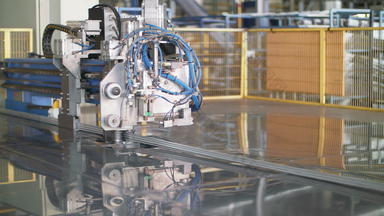 自动化车床切割金属车间生产金属细节工厂