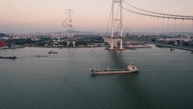 广东南沙大桥日出日落车流航拍4k
