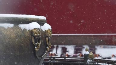 雪中门海上的兽面铜环紫禁城优质实拍