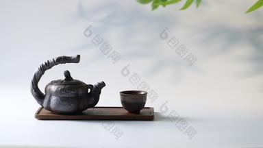 <strong>茶</strong>壶中国古典式场景拍摄