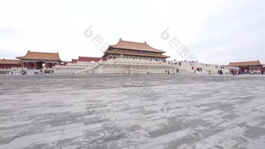 <strong>北京故宫</strong>皇室水平构图地砖视频