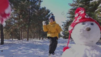 快乐儿童雪景乐趣4K分辨率活力