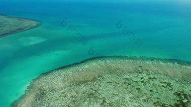 视图令人惊异的<strong>珊瑚珊瑚</strong>礁风景如画的无人机视图宁静的蓝色的海美丽的<strong>珊瑚珊瑚</strong>礁海岸热带岛天堂环礁