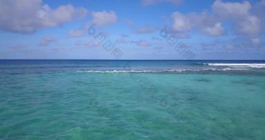 热带鸟眼睛复制空间拍摄白色桑迪天堂海滩<strong>蓝色</strong>的<strong>水背景</strong>质量