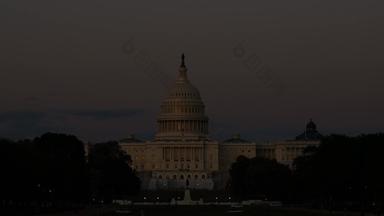 曼联州国会大厦参议院建筑华盛顿美国晚上