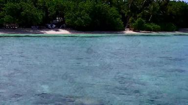 空中无人机海景宁静的岛海滩旅行清晰的环礁湖白色桑迪背景