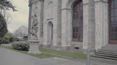 揭示拍摄球游戏大厅皇家花园布拉格捷克共和国无人机视频