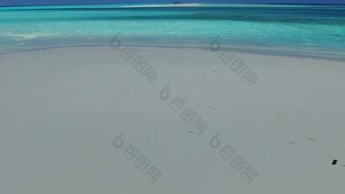 无人机风景异国情调的湾海滩旅行清晰的环礁湖白色桑迪背景