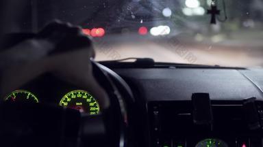 开车雨观点视图车开车路高速公路晚上