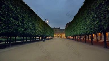 皇家宫殿最初被称为红衣主教宫个人住宅红衣主教黎塞留巴黎法国7月列布伦