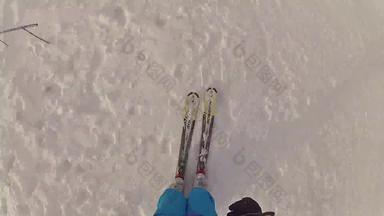 滑雪下坡观点股票视频