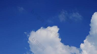 <strong>蓝色</strong>的天空清晰的美丽的云空间天气