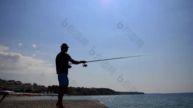 渔夫用假蝇钓鱼海地平线抛出钓鱼解决声音包括