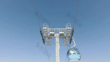 贡多拉电缆车<strong>滑雪</strong>电梯蓝色的天空