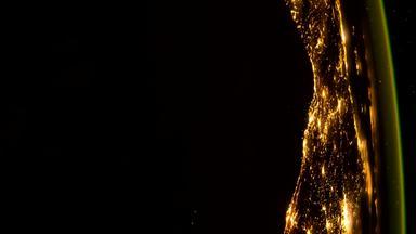 空间视图地球地球晚上场景国际空间站国际空间站公共域图片美国国家航空航天局时间孩子垂直屏幕