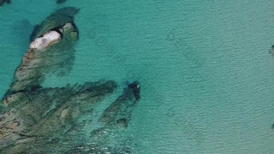 地中海希腊景观<strong>无人机</strong>拍摄卡沃罗特里普斯海滩游泳者