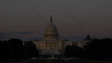曼联州国会大厦参议院建筑华盛顿美国晚上