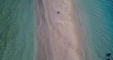 自然飞行清洁视图白色桑迪天堂海滩蓝色的海背景质量