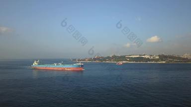 空中油轮船标题伊斯坦布尔海峡横跨博斯普鲁斯海峡狭隘的点包括锋利的角落源众多事故年