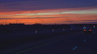 纽约4月色彩斑斓的光忙晚上交通<strong>高速</strong>公路晚上景观美国美妙的日落
