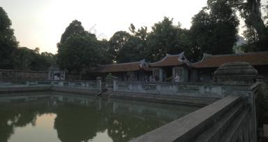 参观寺庙孔子河内越南