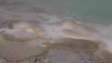 沸腾水喷水式饮水口喷泉活跃的喷泉主要火山喷发黄石公园国家公园怀俄明美国