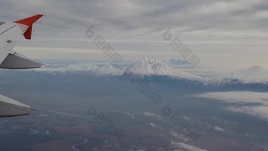 飞行飞机火山堪察加半岛雪旅行旅游