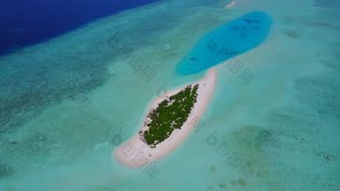 无人机空中天空海洋湾海滩旅行清晰的环礁湖清洁沙子背景