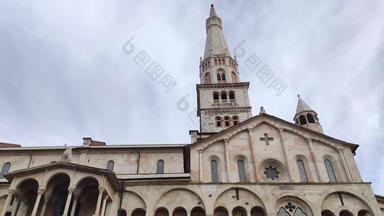 大教堂吉尔兰迪纳塔摩德纳意大利