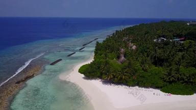空中无人机摘要完美的岛海滩生活方式蓝色的海洋白色桑迪背景