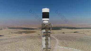 空中拍摄工业建设沙漠太阳能农场