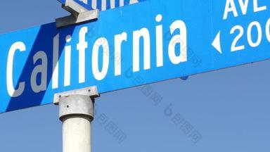 加州街路标志十字路口刻字十字路口路标象征夏<strong>季</strong>旅行假期美国<strong>旅游</strong>目的地文本站名牌城市这些洛杉矶路线