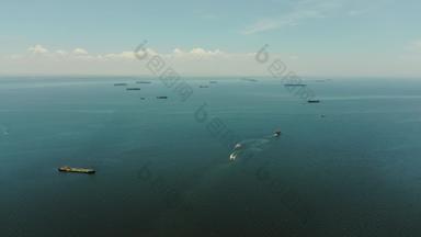 马尼拉湾船只空中视图