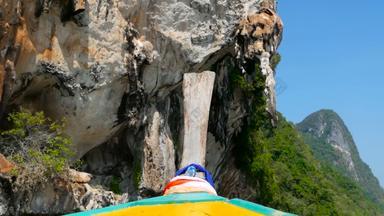 泰国区别于传统长尾船游泳岩溶山