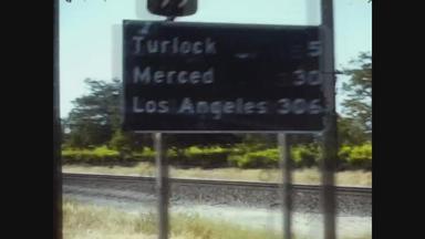 这些洛杉矶美国约塞米蒂路标志指示