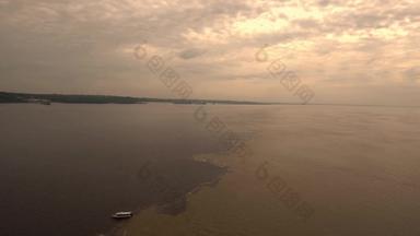 空中日落视图里约黑色里约solimoes海滨亚马逊河巴西