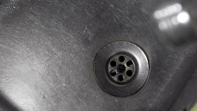 厨房水槽排水洞水滴滴背景循环
