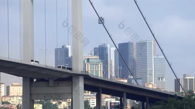 交通伊斯坦布尔<strong>横跨</strong>博斯普鲁斯海峡桥现代部分城市伊斯坦布尔摩天大楼建筑背景