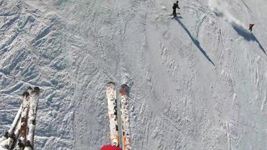 观点滑雪者滑雪电梯视图滑雪上衣滑雪者滑雪坡