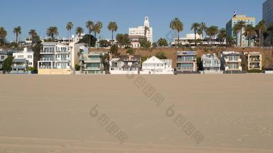 加州<strong>夏季</strong>海滩审美阳光明媚的蓝色的天空沙子海滨<strong>周</strong>末房子海滨建筑真正的房地产圣诞老人莫妮卡太平洋海洋度假胜地这些洛杉矶美国