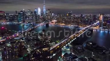 纽约曼哈顿的空中夜景。 <strong>高楼大厦</strong>。 时间推移dronelapse..